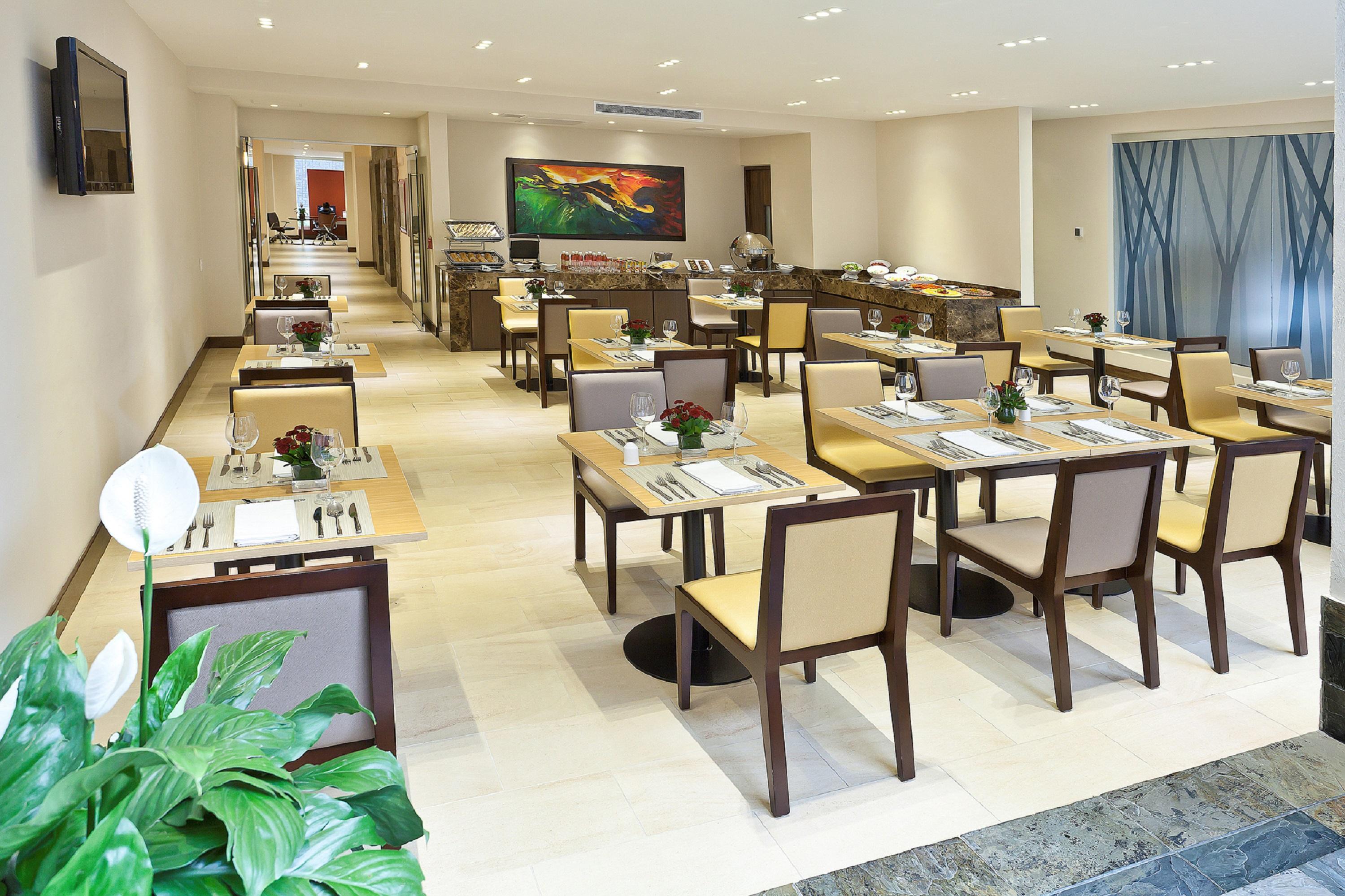 Hotel Estelar Calle 100 Bogotá Restoran fotoğraf